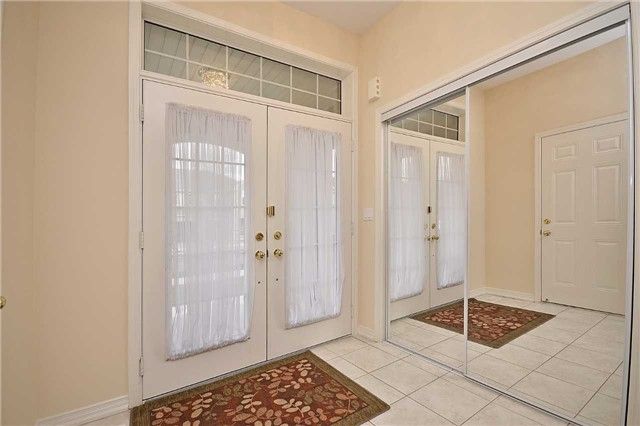 4268 Murvel Ave, Burlington, L7M0M9 | Image 3