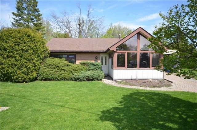 30 Lawrence Cres, Brampton, L6W2P3 | Image 2