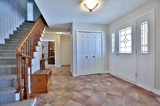 1005 Fair Birch Dr, Mississauga, L5H1M4 | Image 2