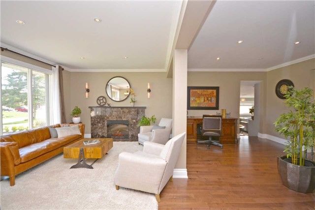 72 Morgon Ave, Mississauga, L5M2A5 | Image 2