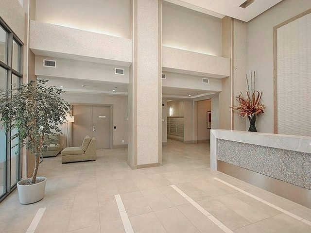 3009 - 3515 Kariya Dr, Mississauga, L5B0C1 | Image 2