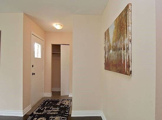 14 Dorward Dr, Toronto, M9V2J5 | Image 2