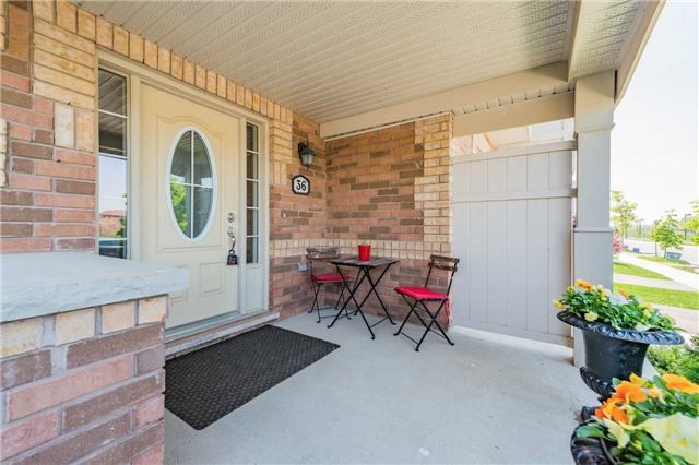 36 Finney Terr, Milton, L9T7B2 | Image 3