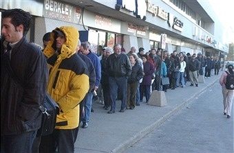 116 - 377 Burnhamthorpe Rd E, Mississauga, L5A3Y1 | Image 3