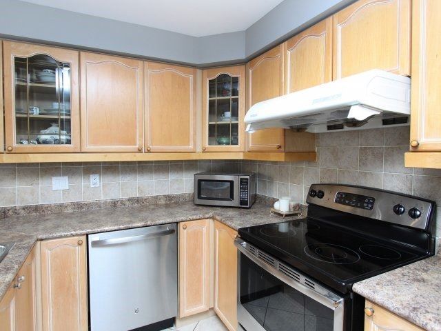 165 - 5980 Whitehorn Ave, Mississauga, L5V2Y3 | Image 3