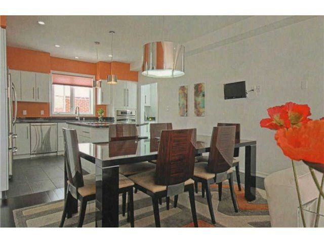 338 Woodale Ave, Oakville, L6K2N7 | Image 3