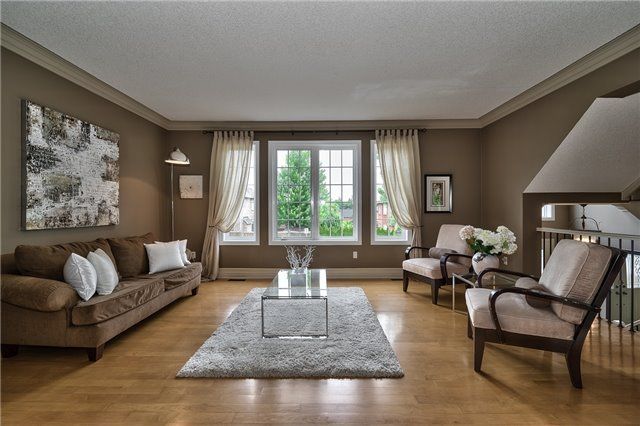 2326 Rockingham Dr, Oakville, L6H7J4 | Image 3