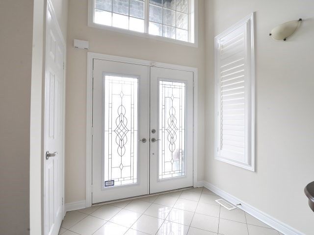 4689 Leanna Heights Rd, Burlington, L7M0E6 | Image 2