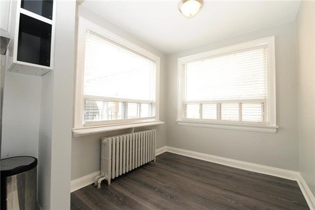 24 Twenty First St, Toronto, M8V3L7 | Image 3