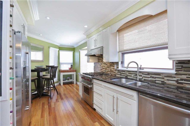 11 - 2065 Sixth Line, Oakville, L6H1X9 | Image 3