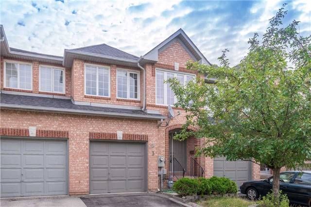 3 Sinclair Crt, Brampton, L6X4P5 | Image 2