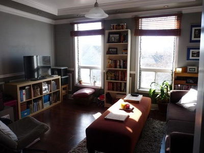 421 Silverthorn Ave, Toronto - Keelesdale-Eglinton West image-0-1