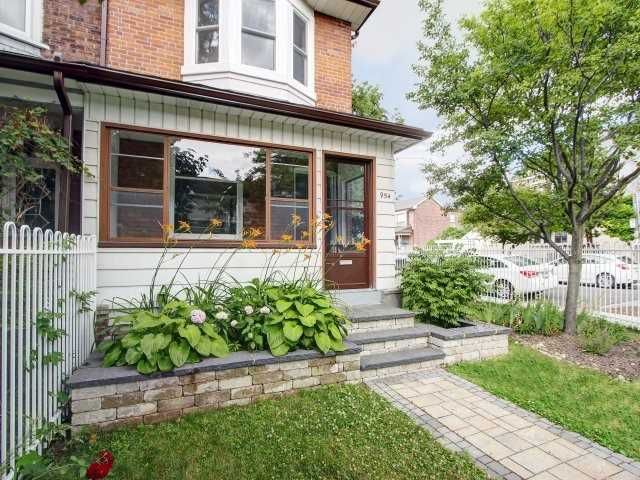 954 Shaw St, Toronto, M6G3M6 | Image 2
