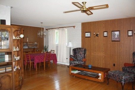 11 Dudley Pl, Brampton, L6T3C2 | Image 3