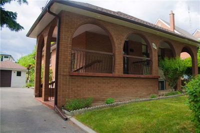 Detached House leased at 90 Flamborough Drive, Toronto, Brookhaven-Amesbury, M6M2R7 - MLS: W3551378