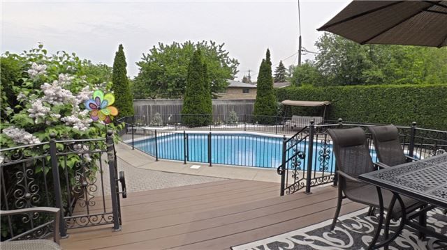 130 Carsbrooke Rd, Toronto, M9C3C8 | Image 3