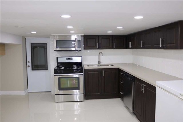 Lower - 1168 Dufferin St, Toronto, M6H4B8 | Image 3