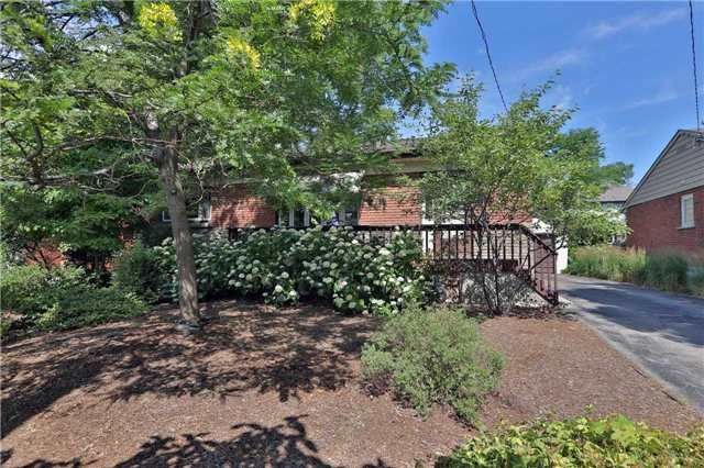 2195 Courtland Dr, Burlington, L7R1S2 | Image 2