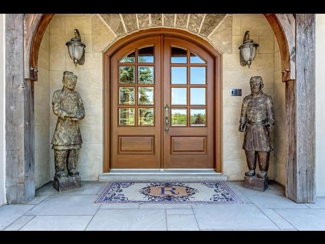 10090 Pineview Tr, Milton, L0P1B0 | Image 3