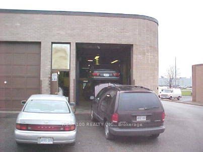 45A,N - 18 Strathearn Ave, Brampton, L6T 4V6 | Image 2