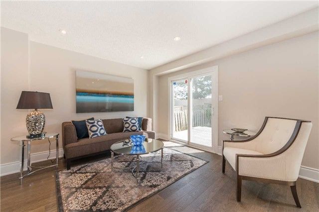 74 Atkins Circ, Brampton, L6X4B4 | Image 2