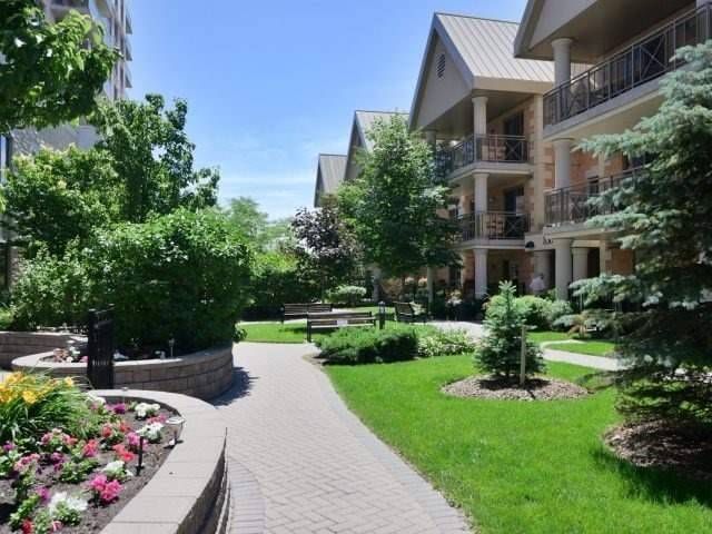 1003 - 810 Scollard Crt, Mississauga, L5V0A2 | Image 3