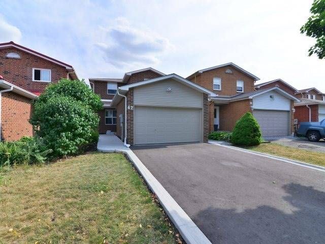 42 Alabaster Dr, Brampton, L6V4G7 | Image 2