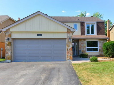 Detached House sold at 18 Markham Street, Brampton, Ontario, L6S2X7 - Central Park - MLS: W3570858