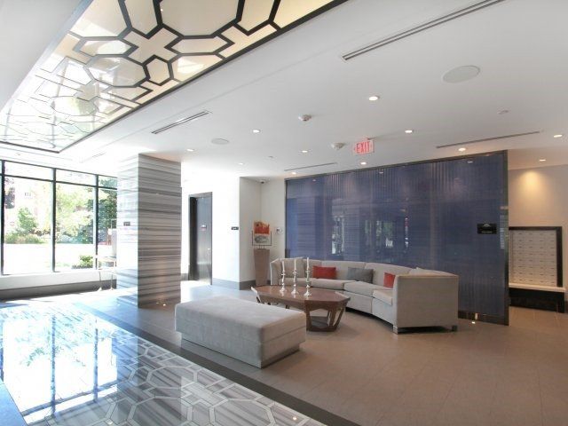 612 - 2 Old Mill Dr, Toronto, M6S0A2 | Image 3