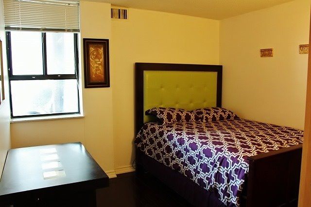 1405 - 4 Lisa St, Brampton, L6T4B6 | Image 2