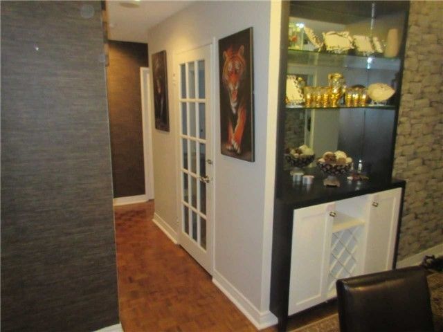 Room1