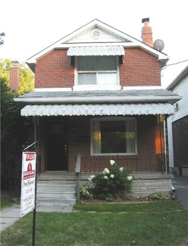 Detached House leased at 45 Astoria Avenue, Toronto, Mount Dennis, M6N2V6 - MLS: W3586746