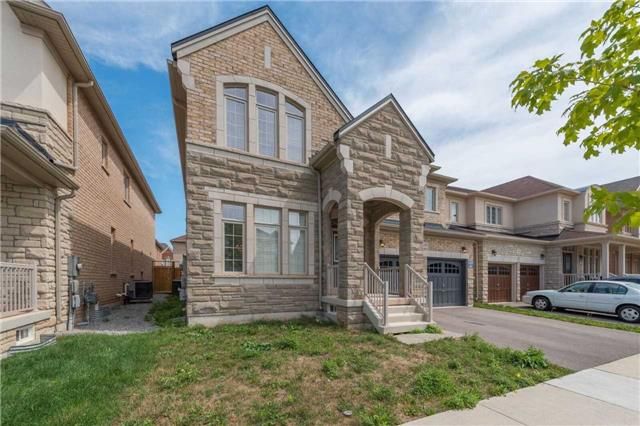 3169 Larry Cres, Oakville, L6M0S8 | Image 2