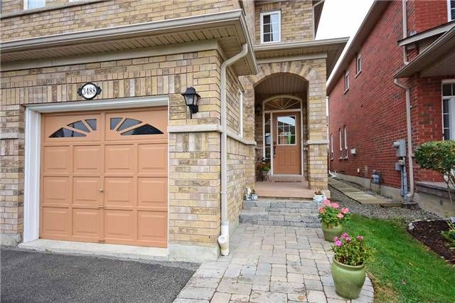3488 Fountain Park Ave, Mississauga, L5M7E5 | Image 2