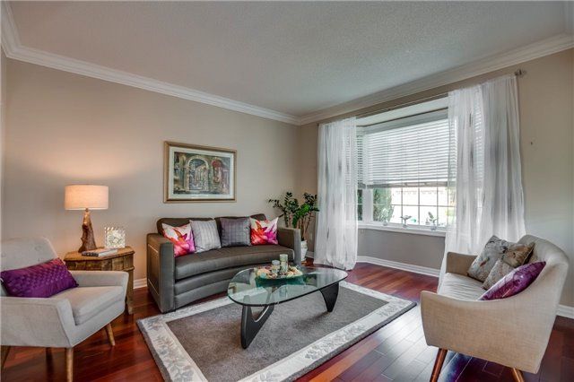 2196 Highcliffe Way, Oakville, L6M5B7 | Image 3