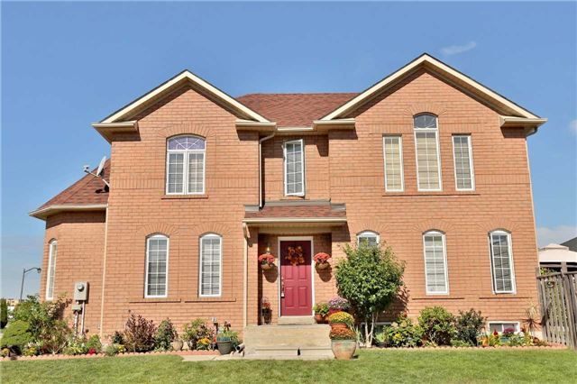 23 Coates Dr, Milton, L9T5R4 | Image 2