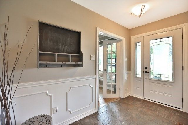 1466 Seagram Ave, Oakville, L6L1X1 | Image 3