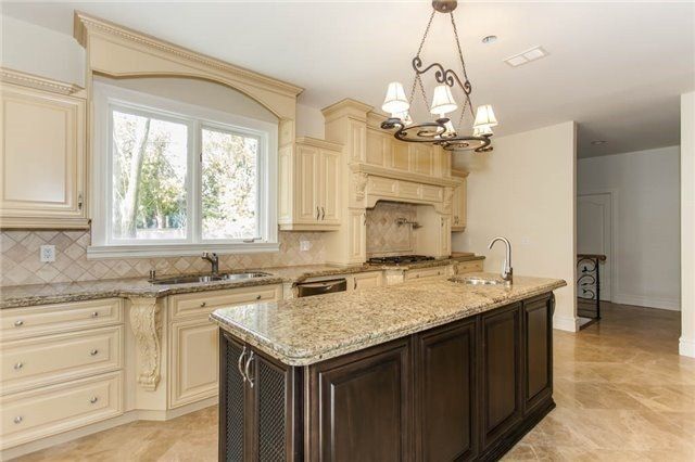 1540 Mississauga Rd, Mississauga, L5H2K1 | Image 3