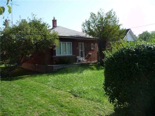 99 Twenty Seventh St, Toronto, M8W2X6 | Image 2