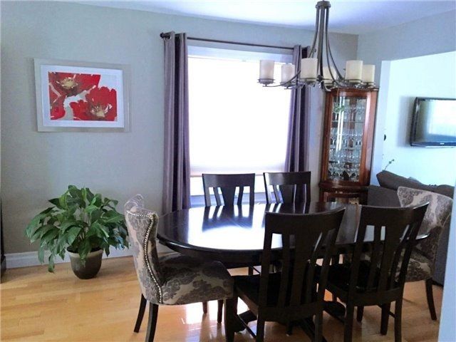 43 Corkett Dr, Brampton, L6X3G1 | Image 3