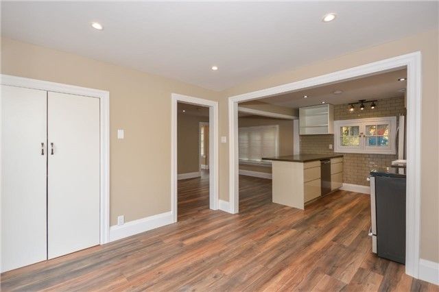 174 Victoria St, Brampton, L6Y0A6 | Image 3