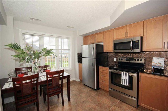 18 - 1380 Costigan Rd, Milton, L9T8L2 | Image 3