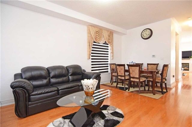 24 Overture Lane, Brampton, L6S6H9 | Image 3