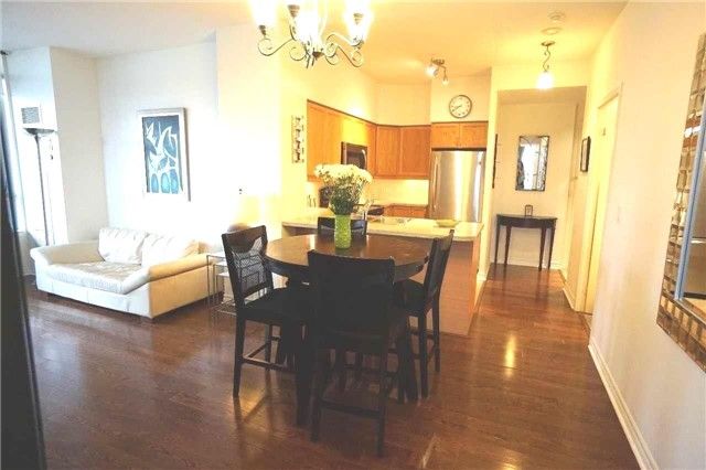 1104 - 388 Prince Of Wales Dr, Mississauga, L5B 0A1 | Image 3