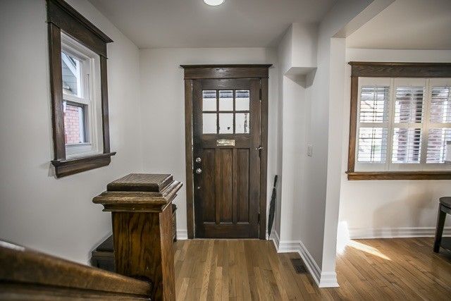 82 Ninth St, Toronto, M8V3E4 | Image 2