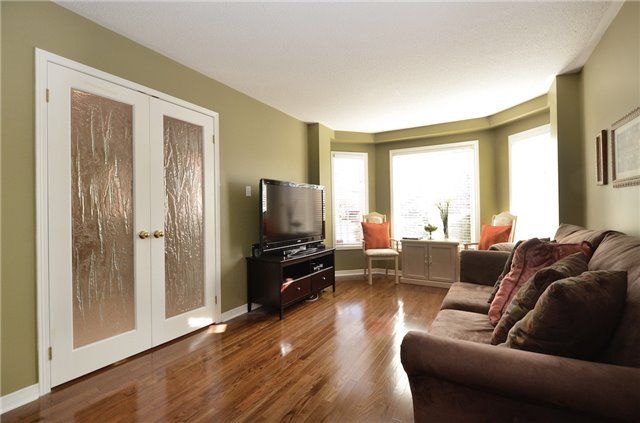 36 Berrydown Dr, Caledon, L7E1P9 | Image 3