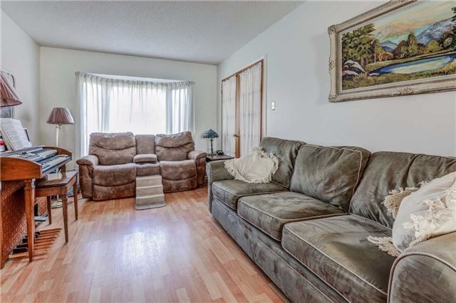 2554 Valencia Rd, Mississauga, L5N4L6 | Image 3
