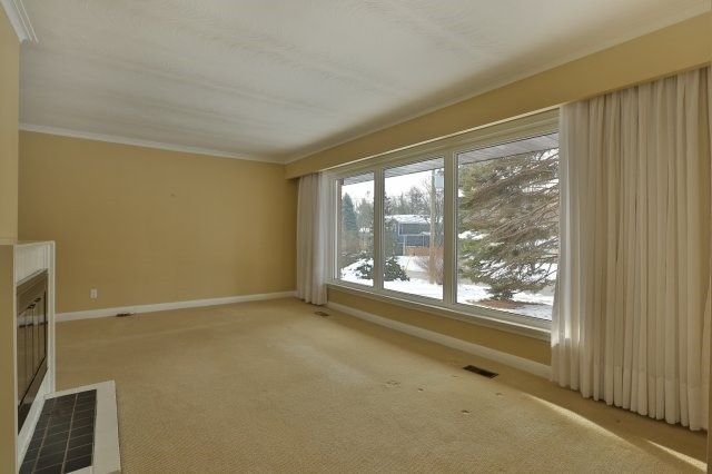 231 Wedgewood Dr, Oakville, L6J4R6 | Image 3