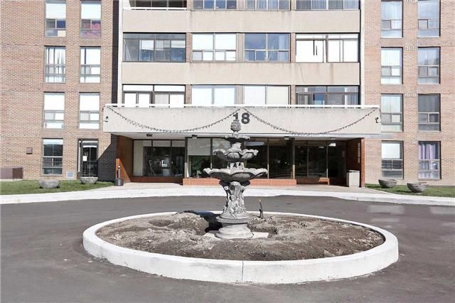 1105 - 18 Knightsbridge Rd, Brampton, L6T3X5 | Image 2