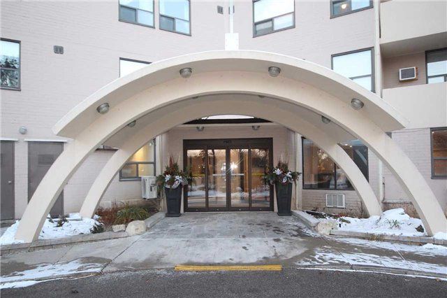 618 - 700 Dynes Rd, Burlington, L7N3M2 | Image 3